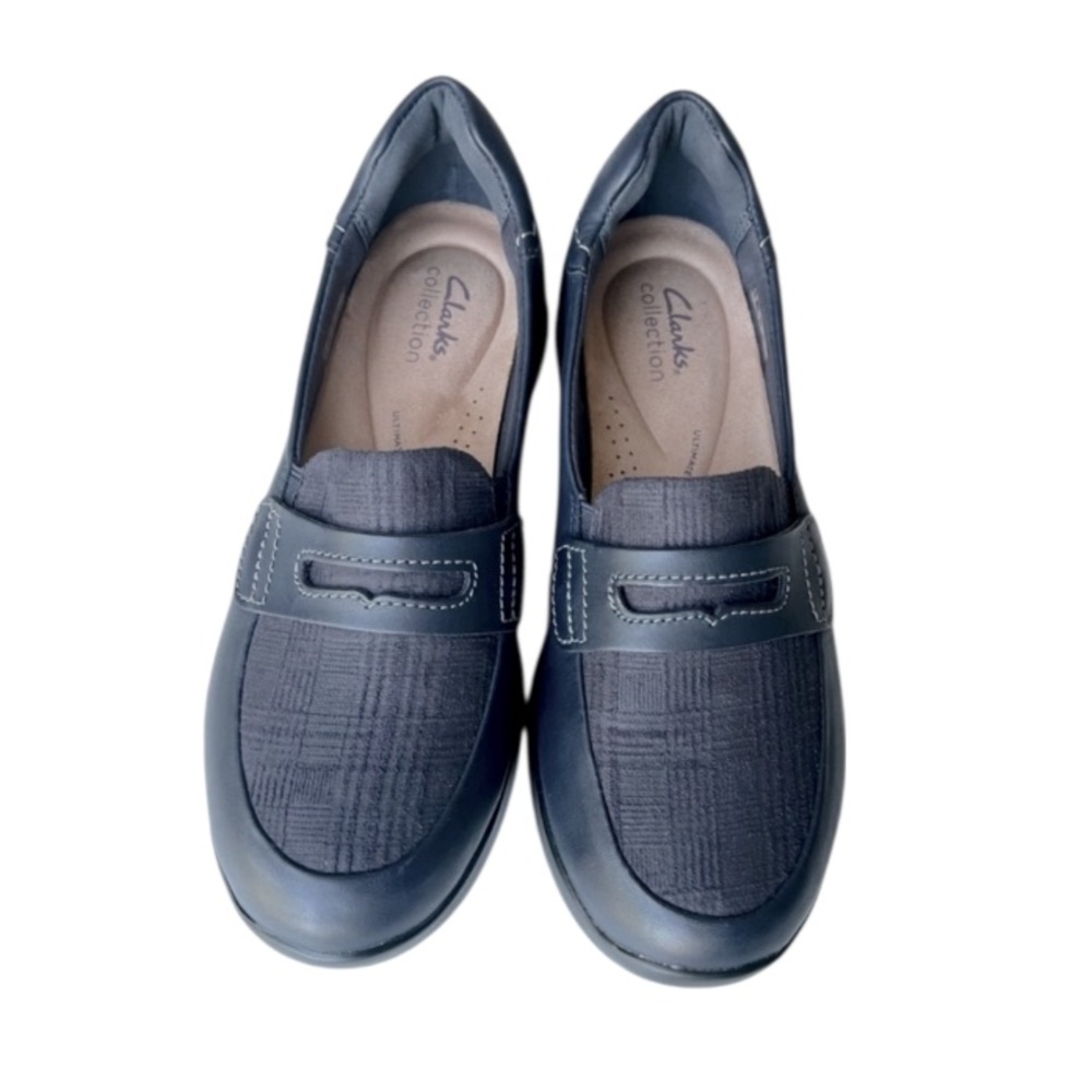 Clarks Women’s Ellowyn Penny Navy Blue Leather Loafer Texture Plaid, Sz 8.5 NWOB